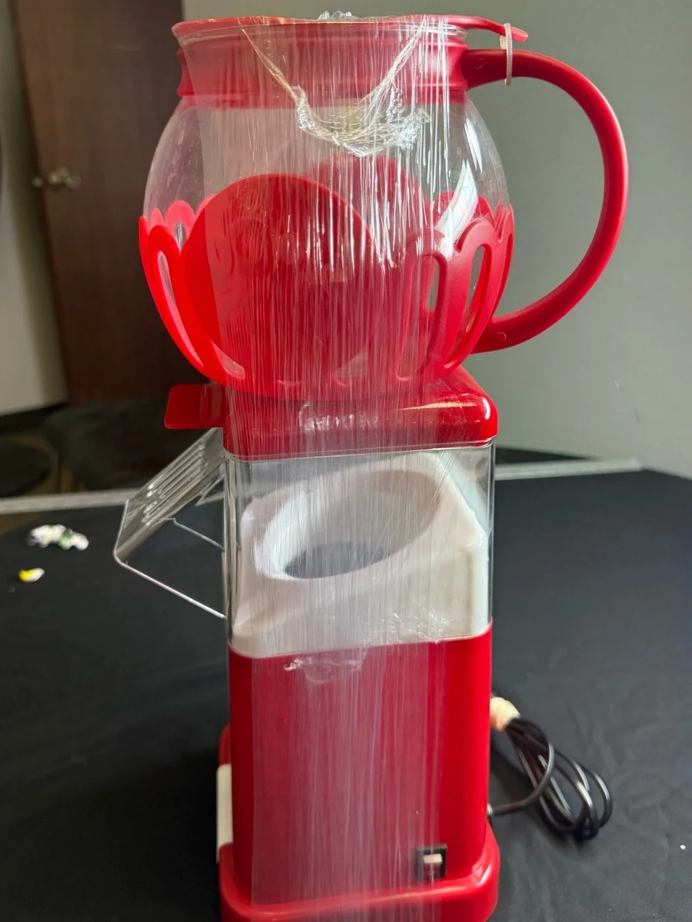 Popcorn Electric Popcorn Maker - Red by Nostalgia